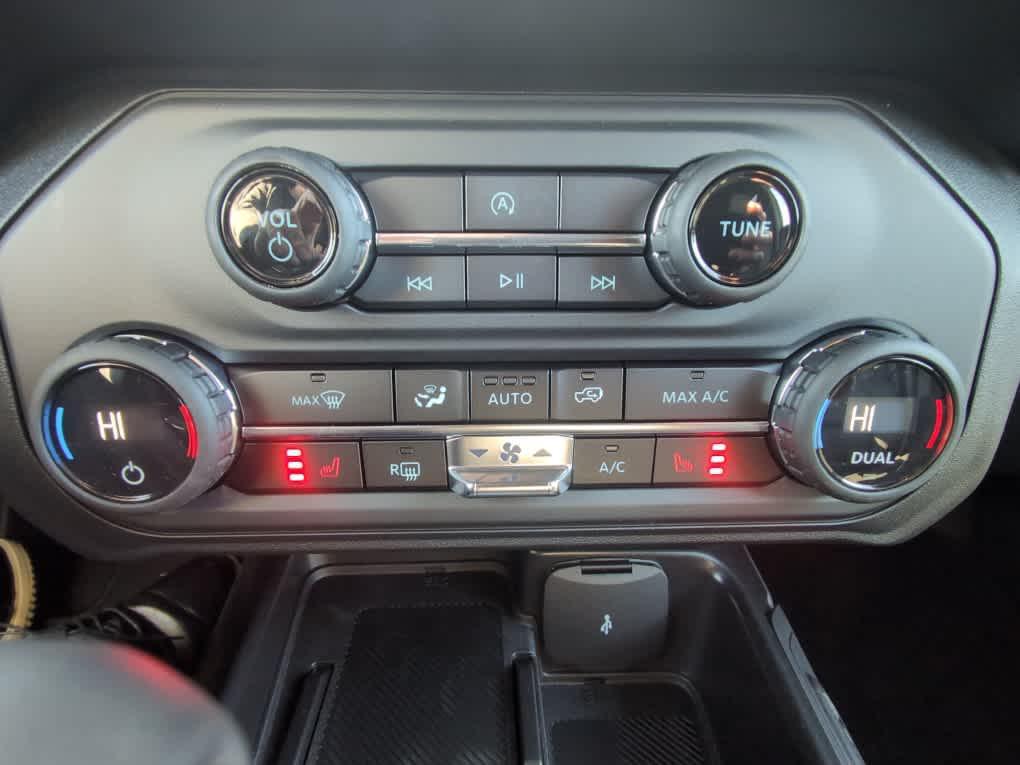 new 2025 Ford Bronco car, priced at $47,495