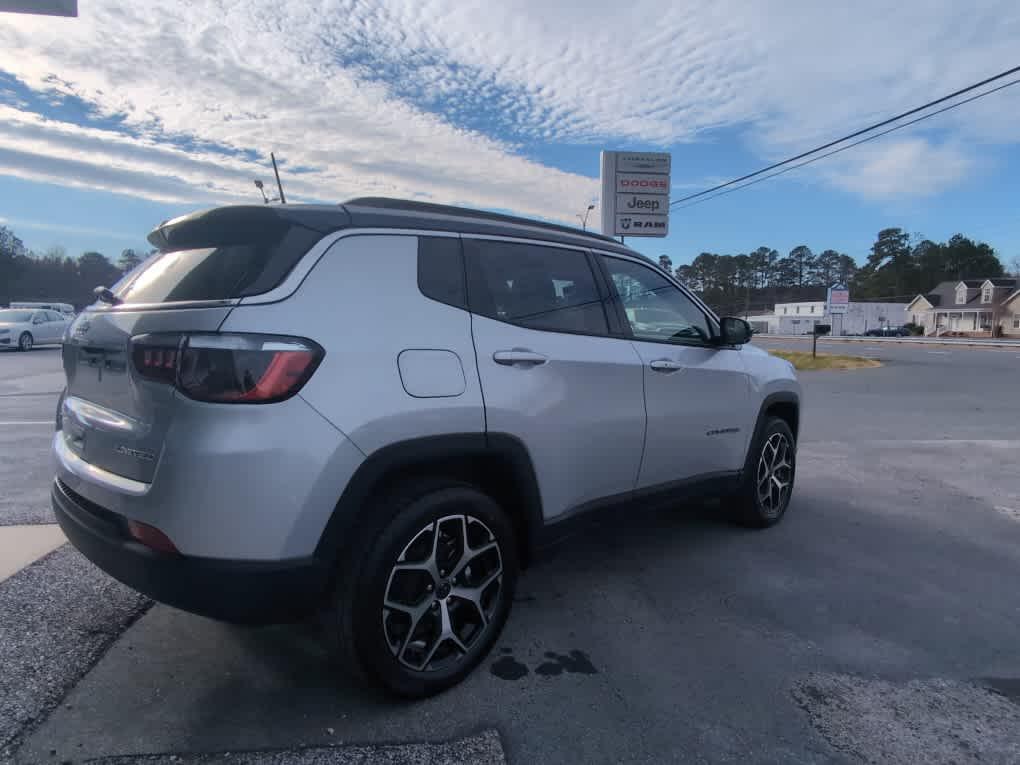 new 2026 Jeep Compass car, priced at $35,975