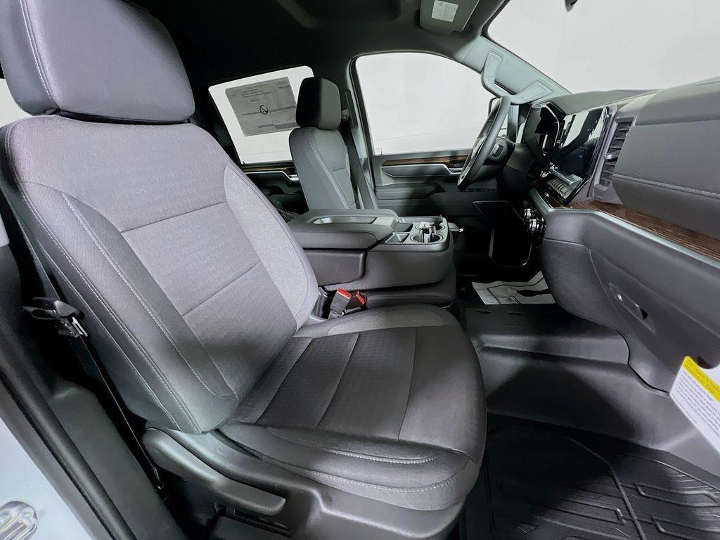 new 2026 GMC Sierra 2500 car, priced at $65,070
