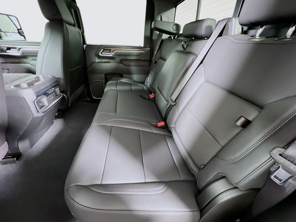 new 2026 GMC Sierra 3500 car, priced at $75,480