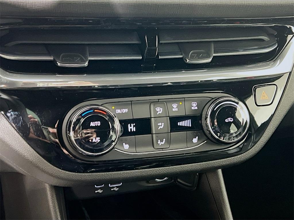 new 2026 Buick Envista car, priced at $29,230