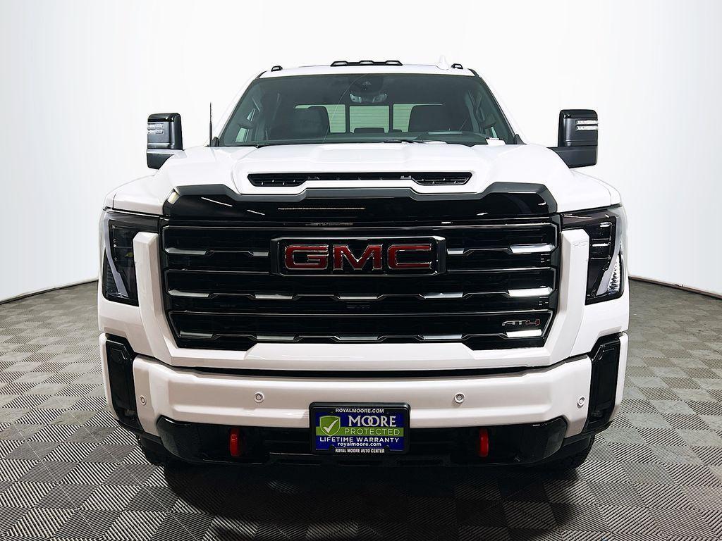 new 2026 GMC Sierra 3500 car, priced at $80,265
