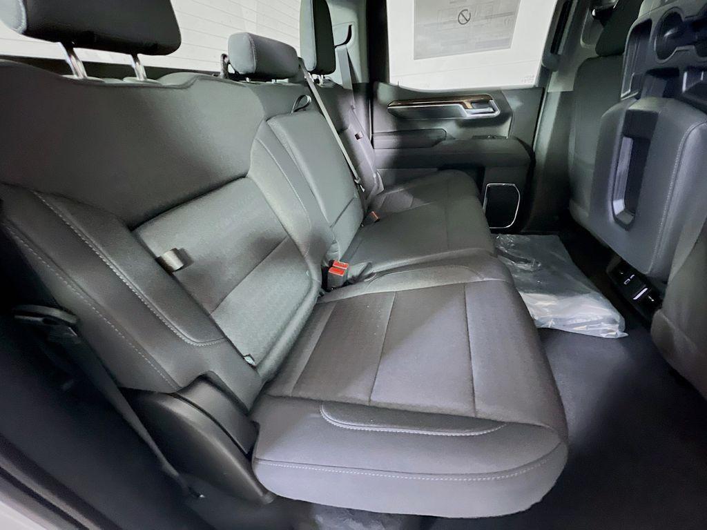 new 2026 GMC Sierra 1500 car, priced at $47,895