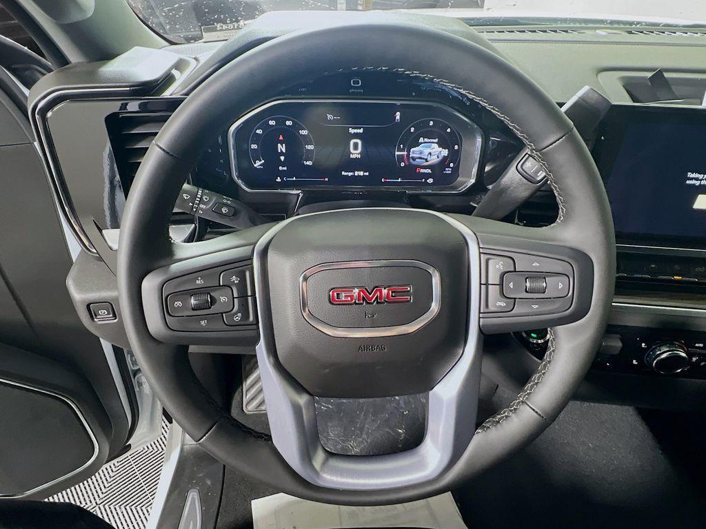 new 2026 GMC Sierra 1500 car, priced at $47,895