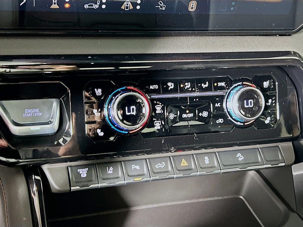 new 2026 GMC Sierra 2500 car, priced at $81,560