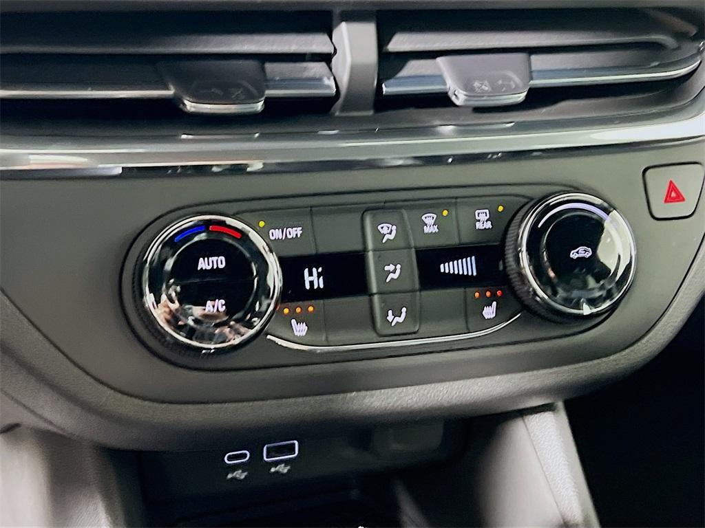 new 2026 Buick Envista car, priced at $27,985