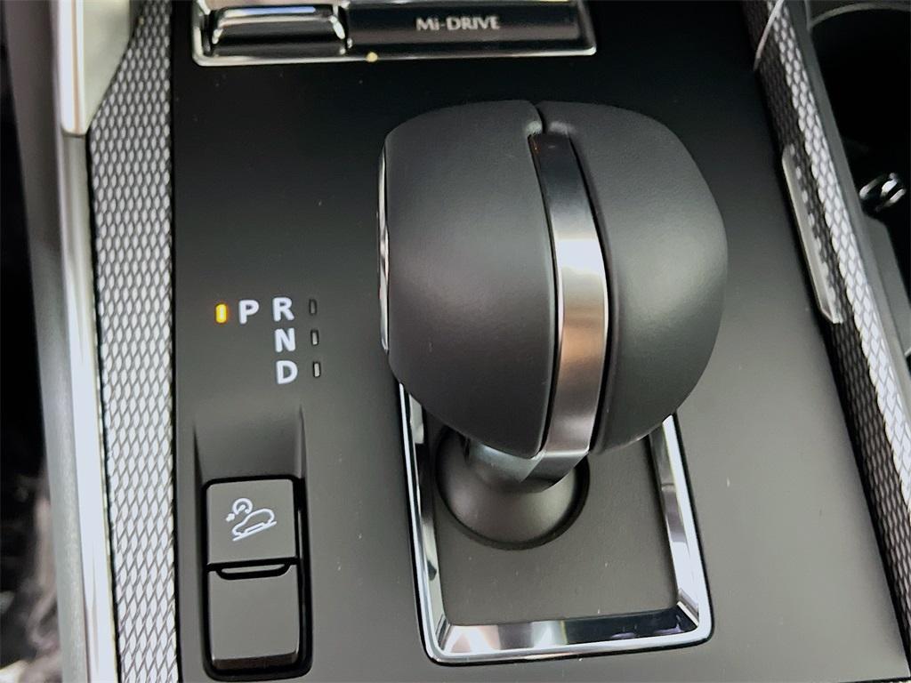 new 2025 Mazda CX-90 car, priced at $41,770