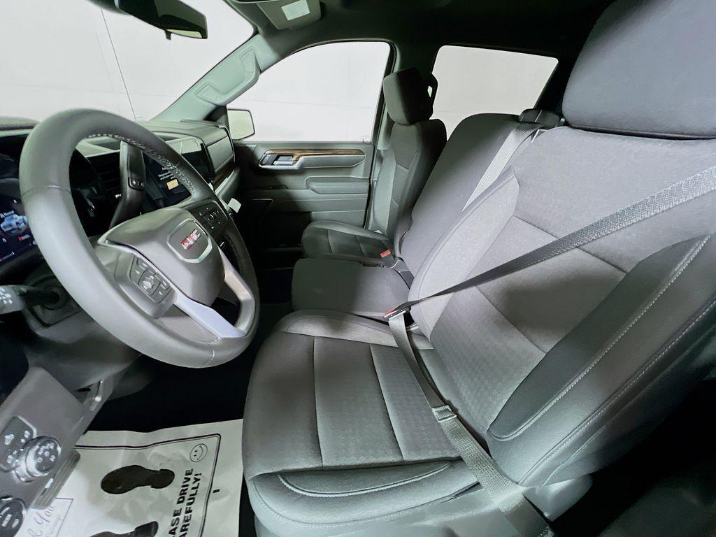new 2026 GMC Sierra 1500 car, priced at $48,390