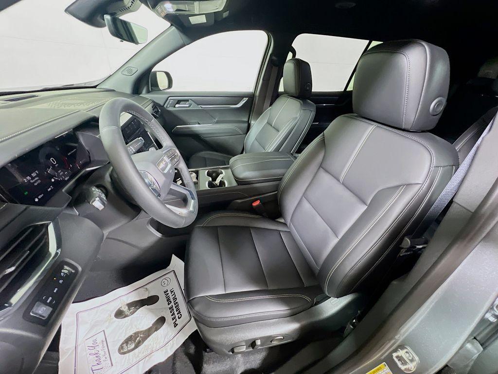 new 2026 GMC Acadia car, priced at $49,325