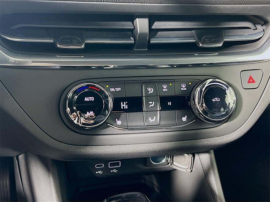 new 2026 Buick Envista car, priced at $27,985