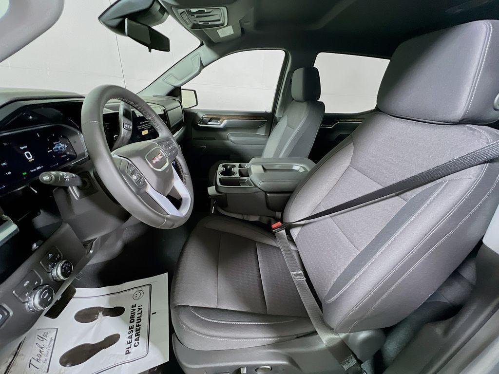 new 2026 GMC Sierra 1500 car, priced at $46,390