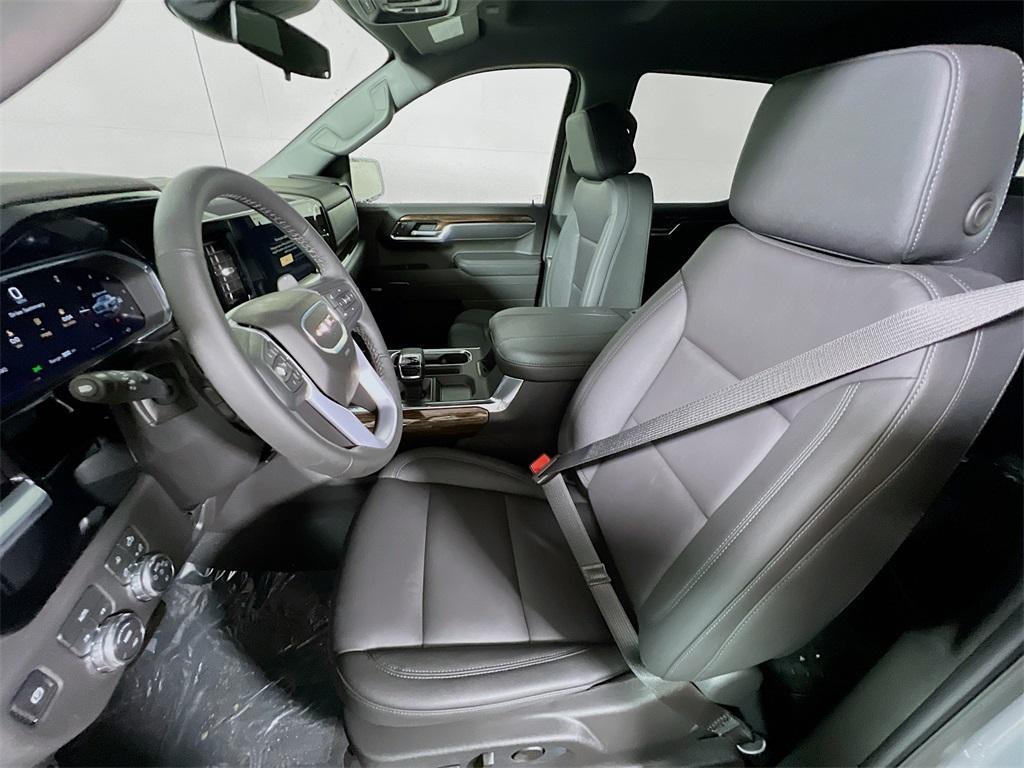 new 2026 GMC Sierra 1500 car, priced at $59,440