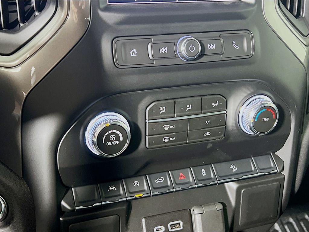 new 2026 GMC Sierra 1500 car, priced at $45,705