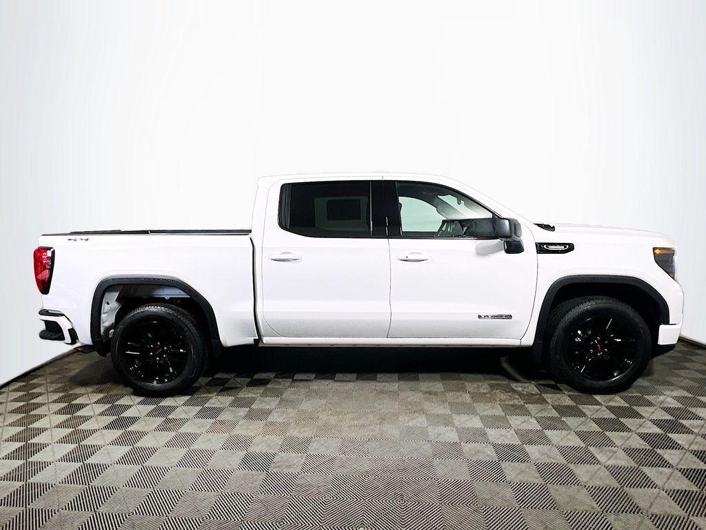 new 2026 GMC Sierra 1500 car, priced at $47,895