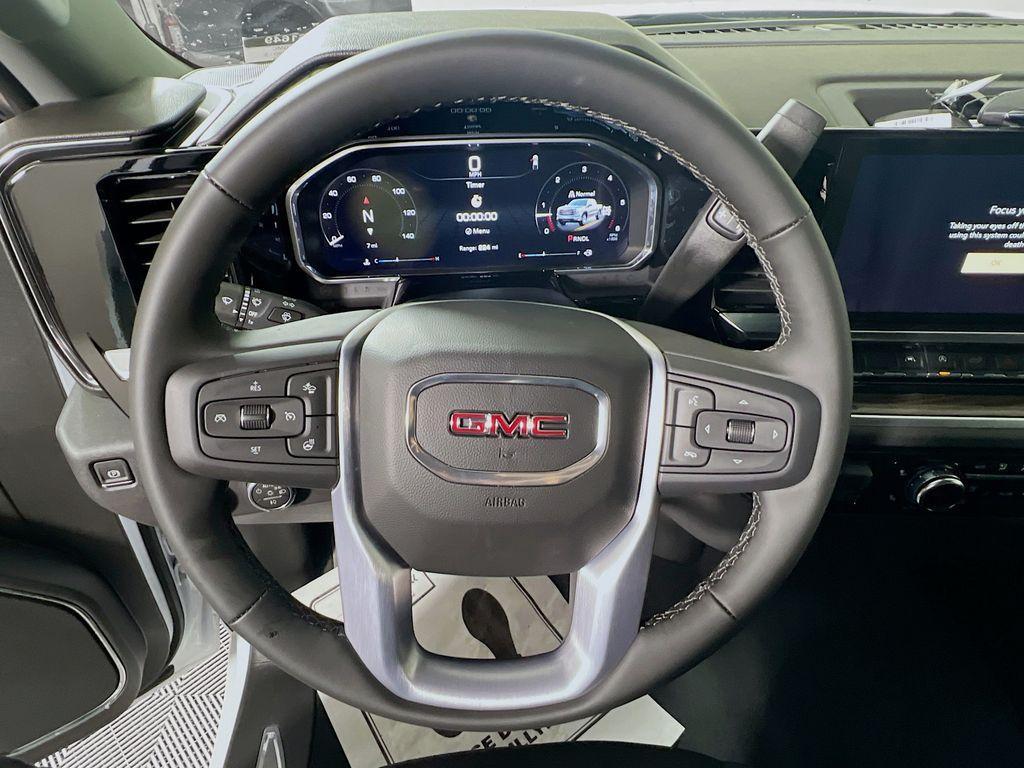new 2026 GMC Sierra 1500 car, priced at $47,895