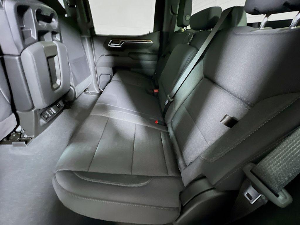 new 2026 GMC Sierra 1500 car, priced at $47,895