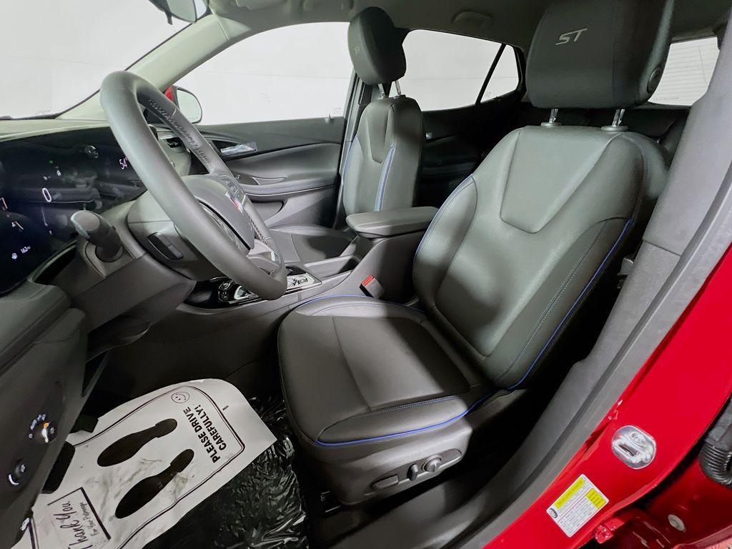 new 2026 Buick Encore GX car, priced at $27,685