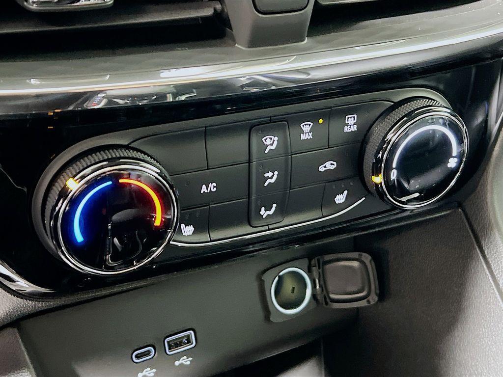 new 2026 Buick Encore GX car, priced at $27,685