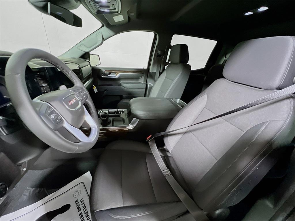 new 2026 GMC Sierra 1500 car, priced at $60,215