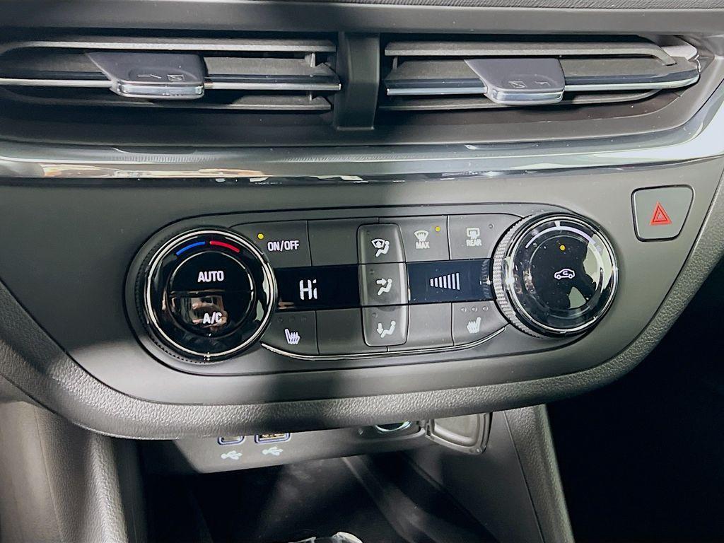 new 2026 Buick Envista car, priced at $27,175