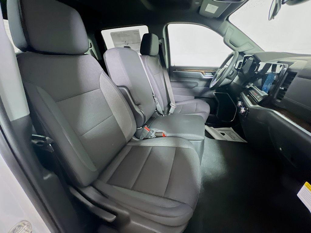 new 2026 GMC Sierra 1500 car, priced at $53,135