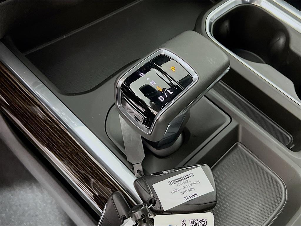 new 2026 GMC Sierra 1500 car, priced at $57,675
