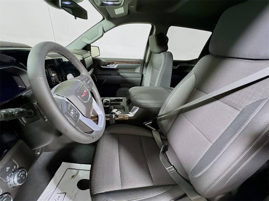 new 2026 GMC Sierra 1500 car, priced at $57,675