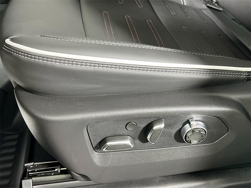 new 2026 GMC Sierra 2500 car, priced at $87,975