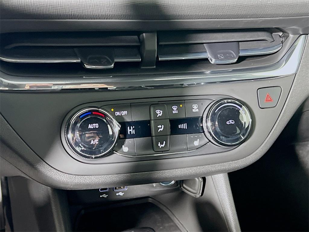 new 2026 Buick Envista car, priced at $27,490