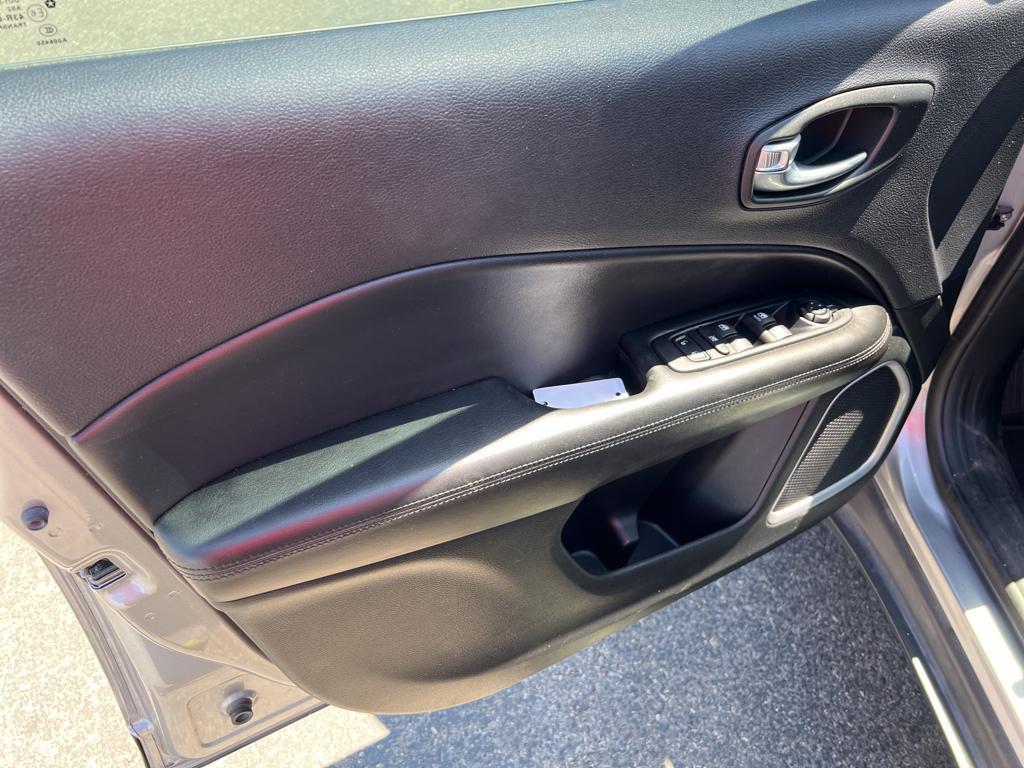 used 2019 Jeep Compass car, priced at $18,495