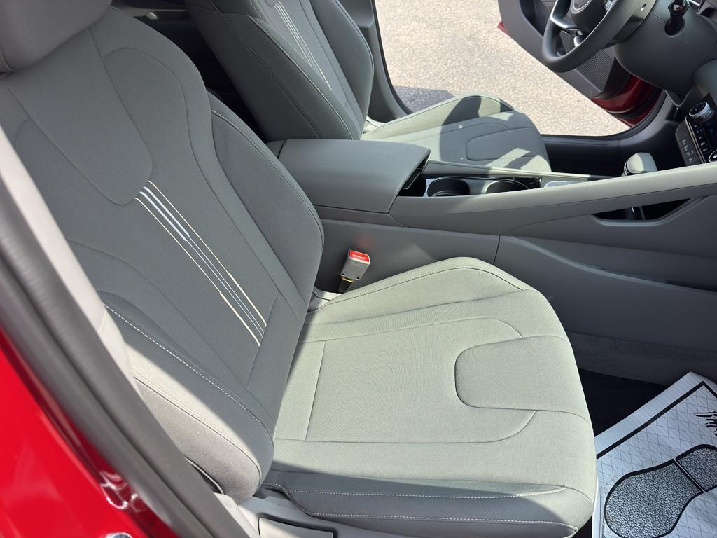 new 2025 Hyundai ELANTRA HEV car, priced at $27,260