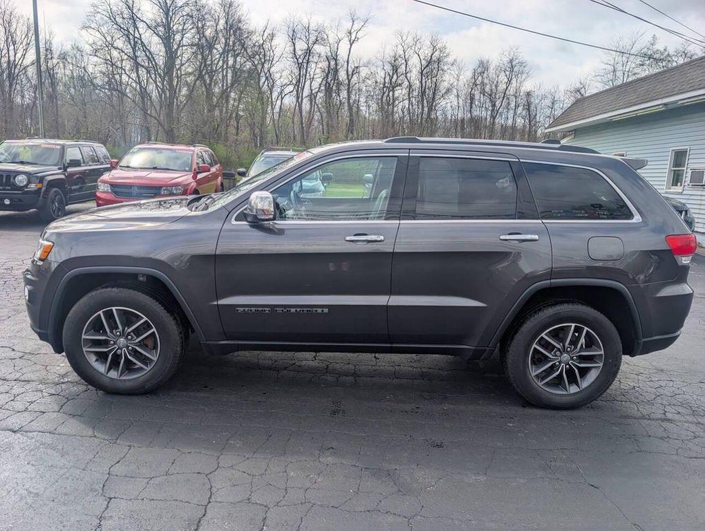 used 2017 Jeep Grand Cherokee car, priced at $14,377