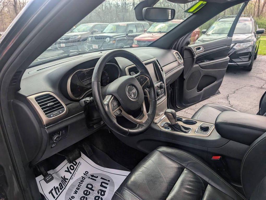 used 2017 Jeep Grand Cherokee car, priced at $14,377