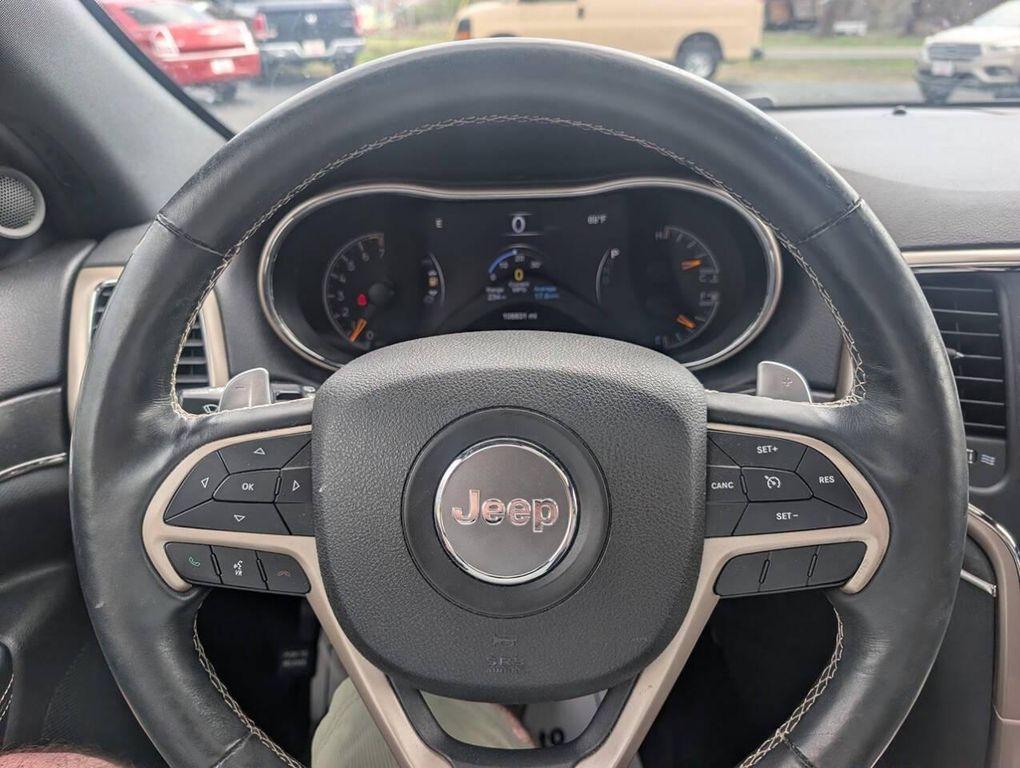 used 2017 Jeep Grand Cherokee car, priced at $14,377