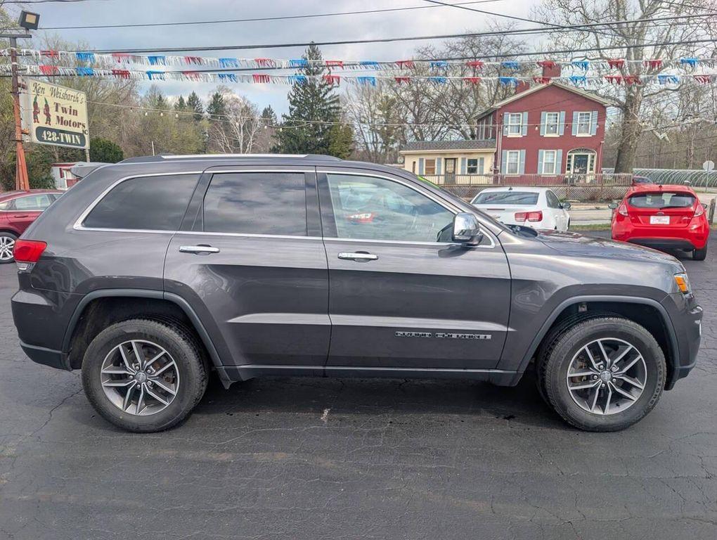used 2017 Jeep Grand Cherokee car, priced at $14,377