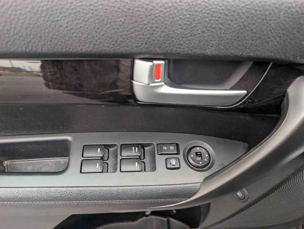 used 2015 Kia Sorento car, priced at $8,377
