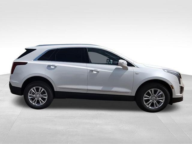 new 2026 Cadillac XT5 car, priced at $50,540