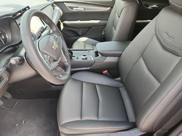 new 2026 Cadillac XT5 car, priced at $50,540