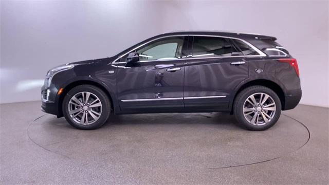 new 2025 Cadillac XT5 car, priced at $59,685