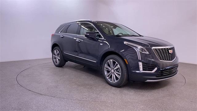 new 2025 Cadillac XT5 car, priced at $59,685