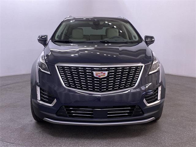 new 2025 Cadillac XT5 car, priced at $59,685