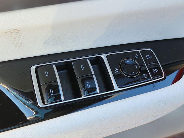 new 2026 Cadillac VISTIQ car, priced at $81,615
