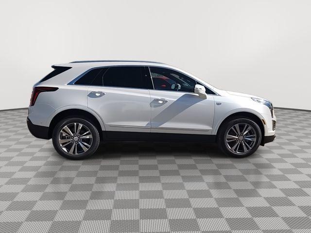 new 2026 Cadillac XT5 car, priced at $62,565
