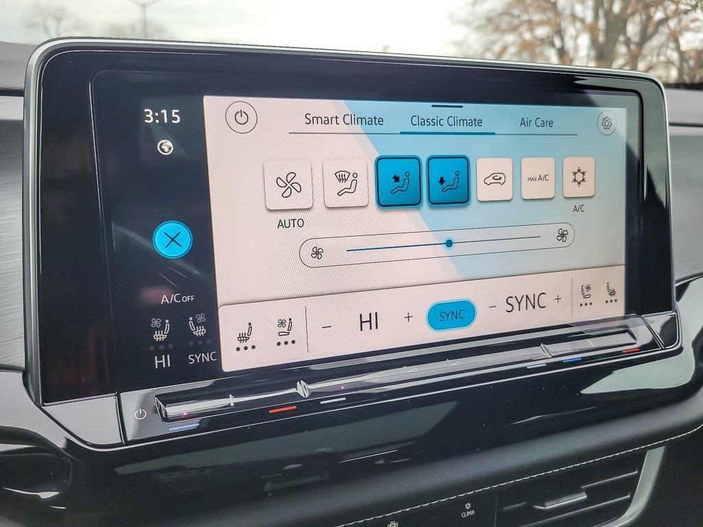 new 2026 Volkswagen Atlas Cross Sport car, priced at $44,615