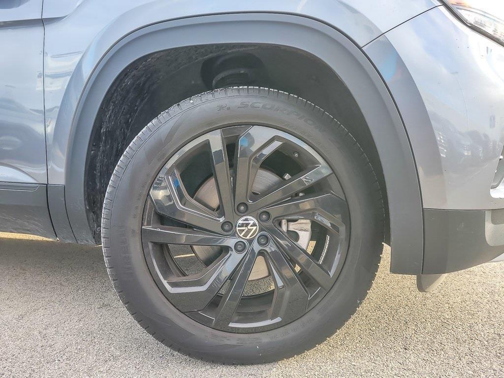 used 2022 Volkswagen Atlas car, priced at $25,991