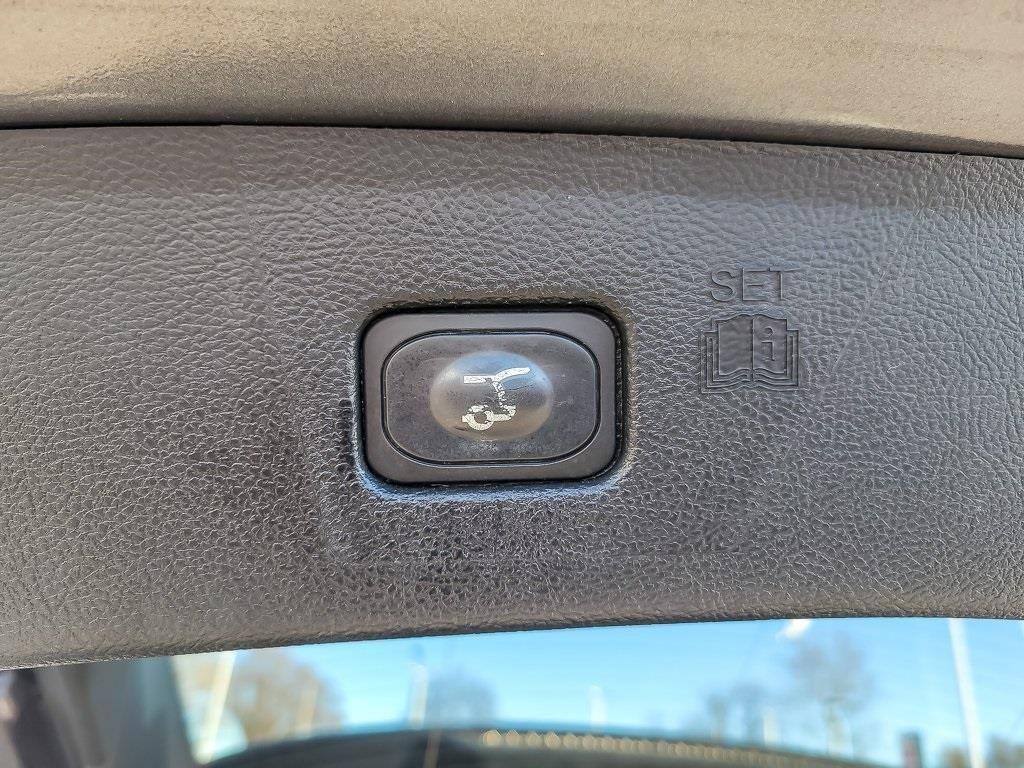 used 2023 Ford Edge car, priced at $23,357