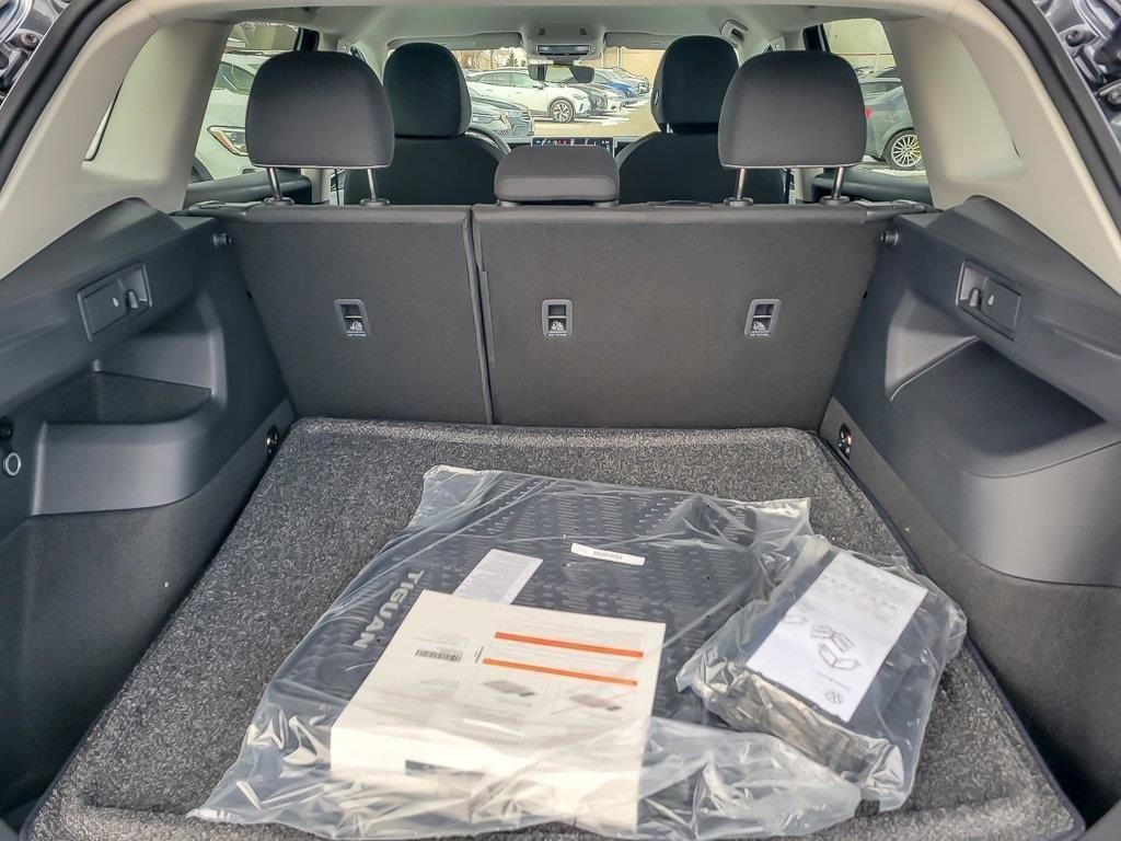 new 2026 Volkswagen Tiguan car, priced at $32,295