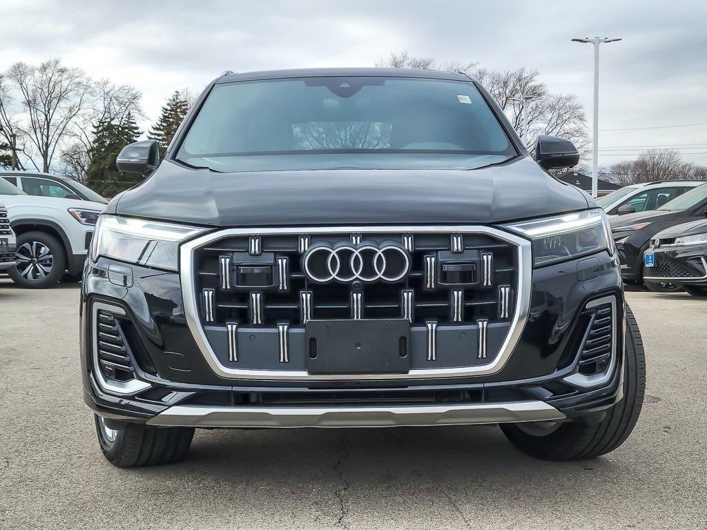 used 2025 Audi Q7 car, priced at $44,597