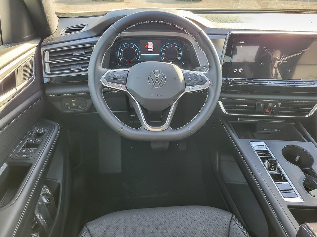 new 2026 Volkswagen Atlas Cross Sport car, priced at $39,205