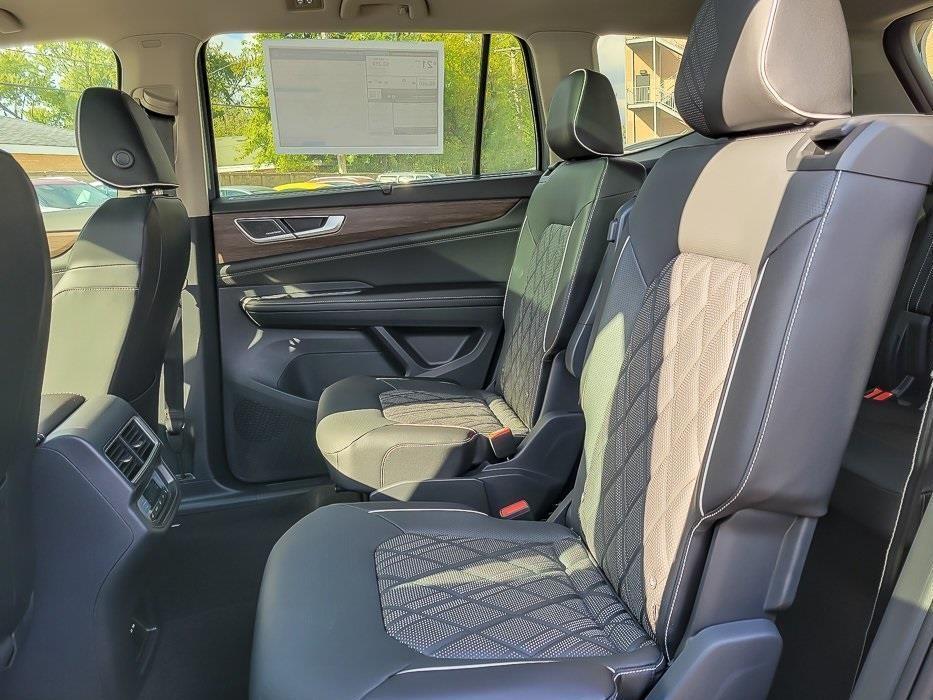 new 2026 Volkswagen Atlas car, priced at $53,216